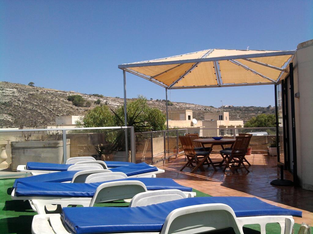 Villa Xemxija Xlendi Rum bild